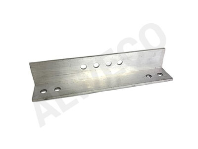 Angle profile alu 30x30x3 mm  L=16 cm  (bracing)